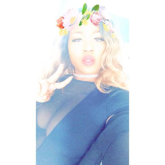 Meet your Posher, Lola - Picture 1 of 1